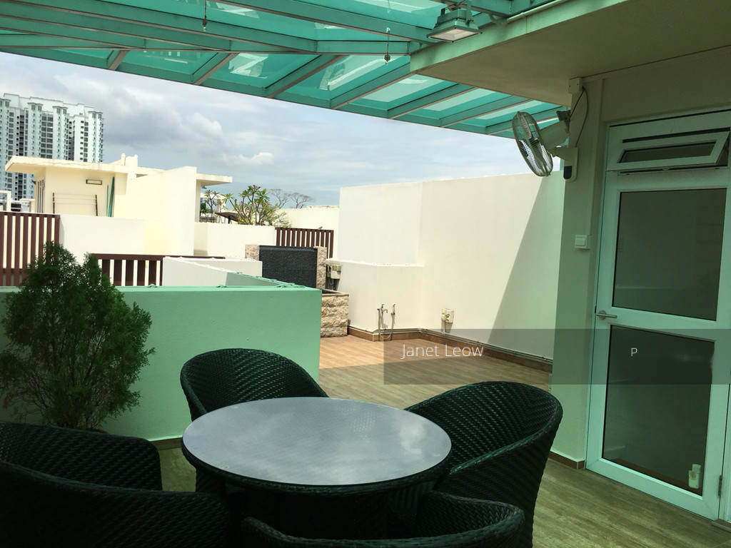 Pavilion Park (D23), Terrace #119223422